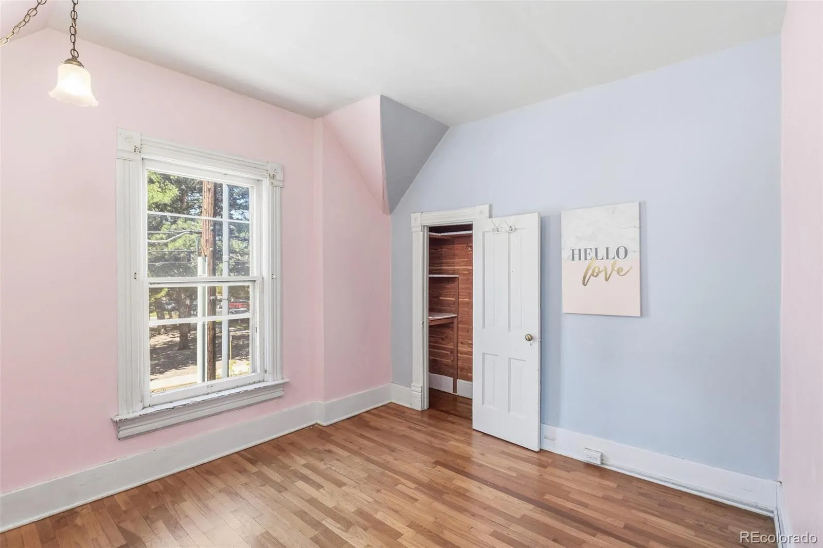 04092026010623 1600 28