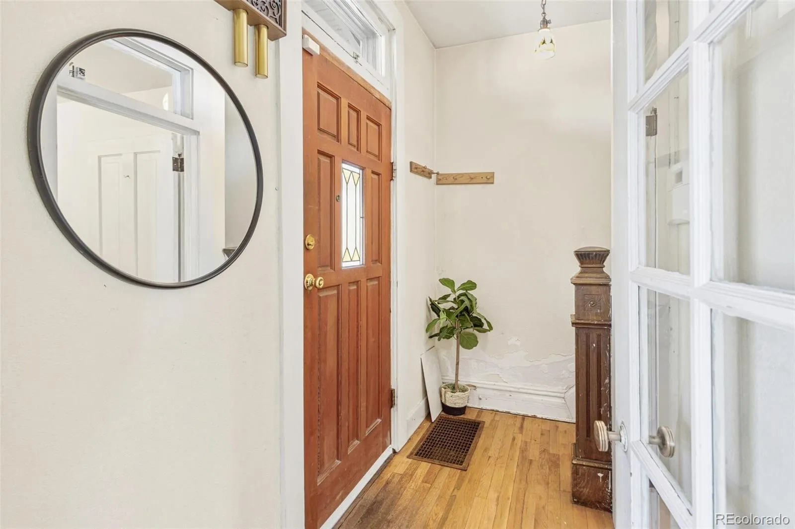 04092026010623 1600 3