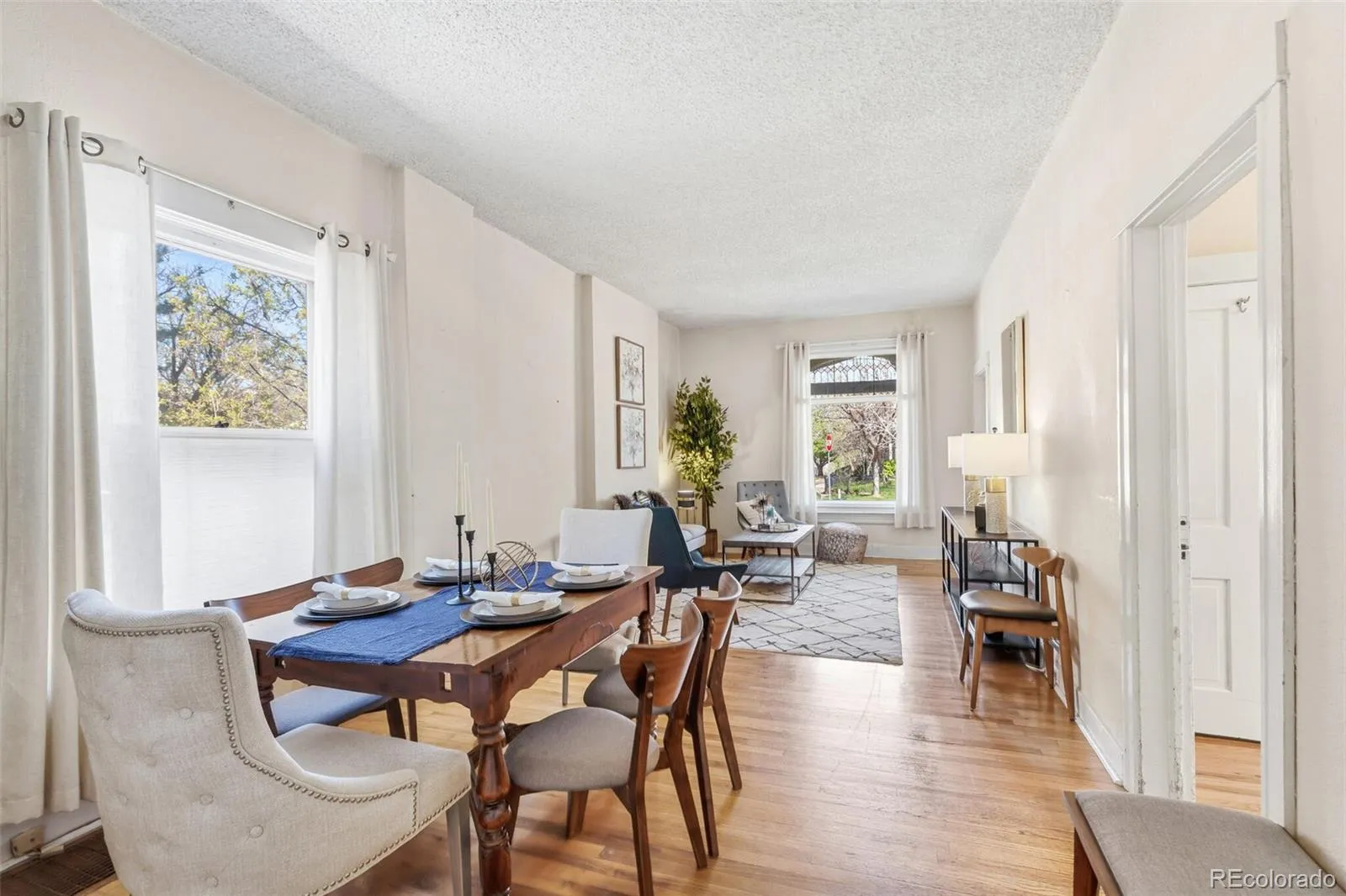 04092026010623 1600 8