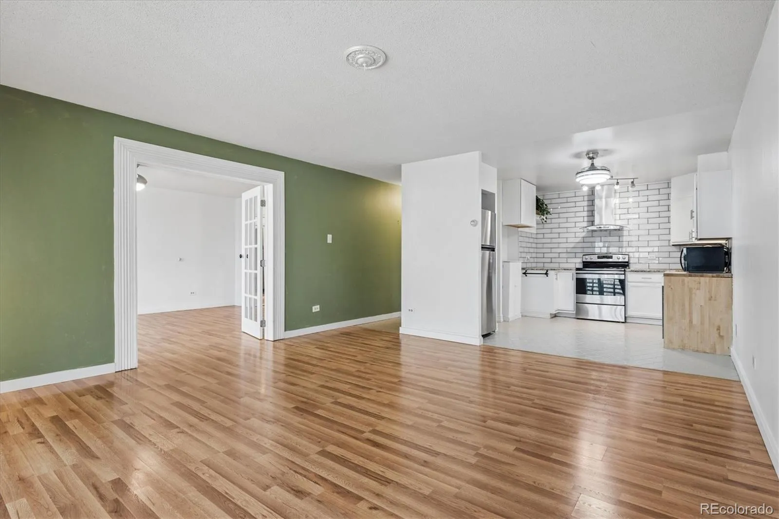 705 S Alton Way #6B Denver CO 80247 MLS #REC8582583 05132026210900 1600 7