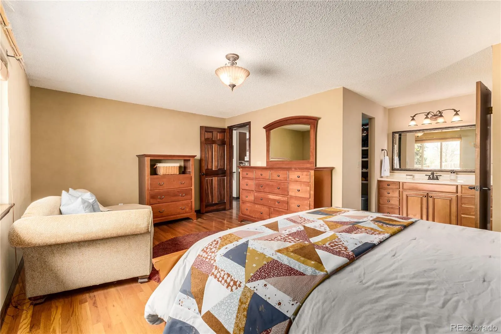 3141 S Evanston Way Aurora CO 80014 MLS #REC8584162 05212026185633 1600 8