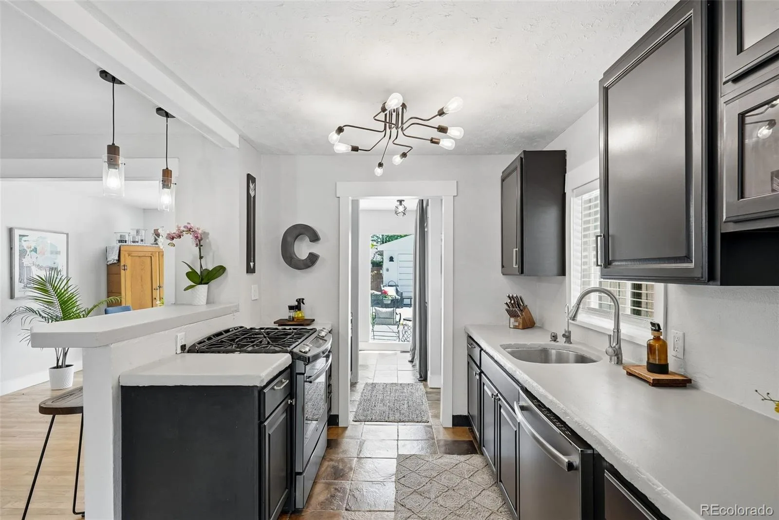 1230 S Forest Street Denver CO 80246 MLS #REC8584259 06042026143448 1600 17