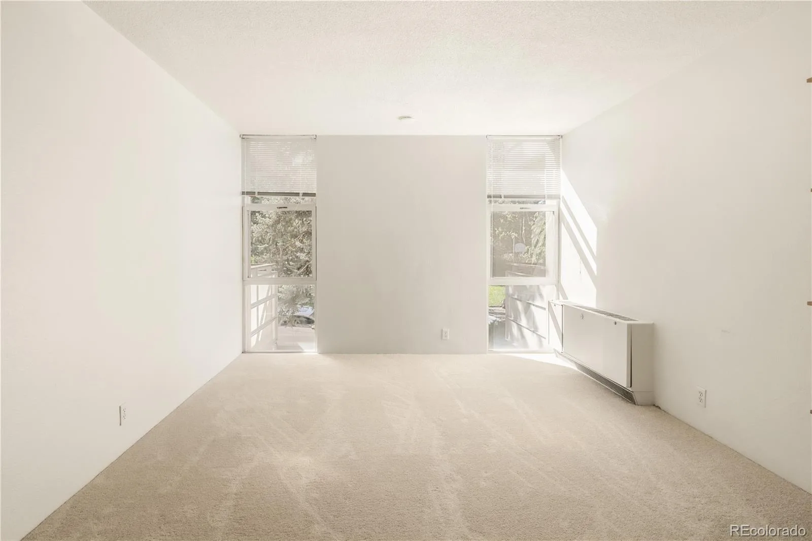 2500 S York Street #206 Denver CO 80210 | MLS #REC8586723 10072026035611 1600 8