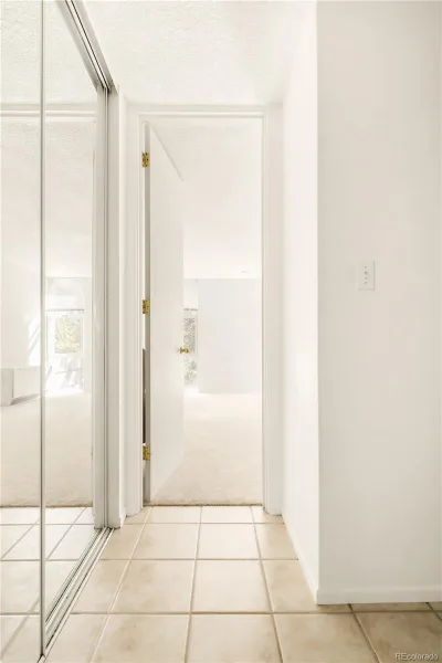 2500 S York Street #206 Denver CO 80210 | MLS #REC8586723 10072026035611 800 11