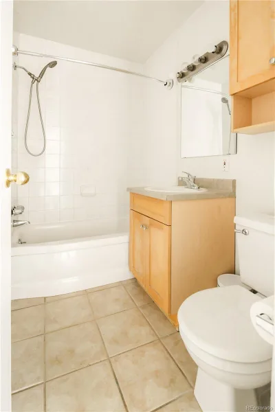 2500 S York Street #206 Denver CO 80210 | MLS #REC8586723 10072026035611 800 4