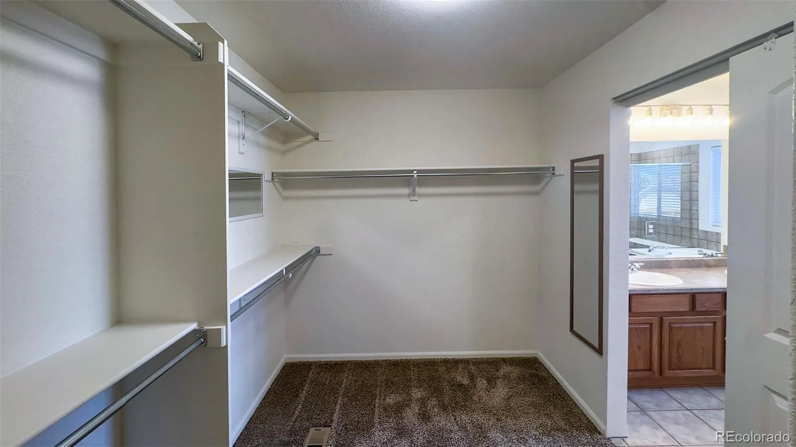 11303 Newport Street Thornton CO 80233 | MLS #REC8587357 08192026163349 1600 23