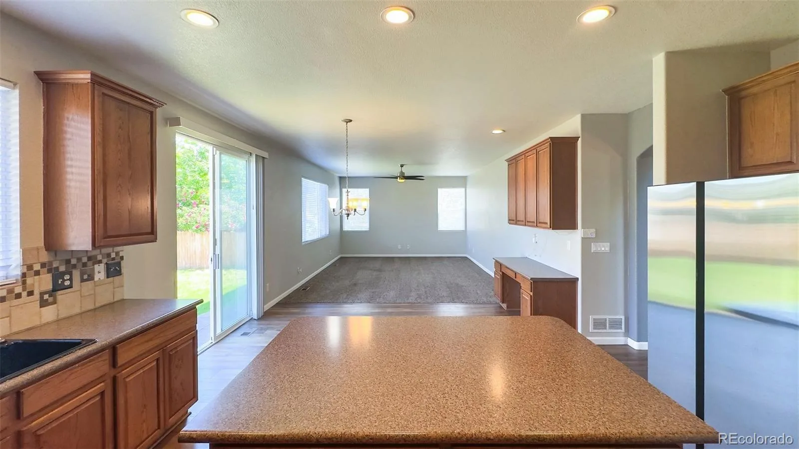 11303 Newport Street Thornton CO 80233 | MLS #REC8587357 08192026163349 1600 8