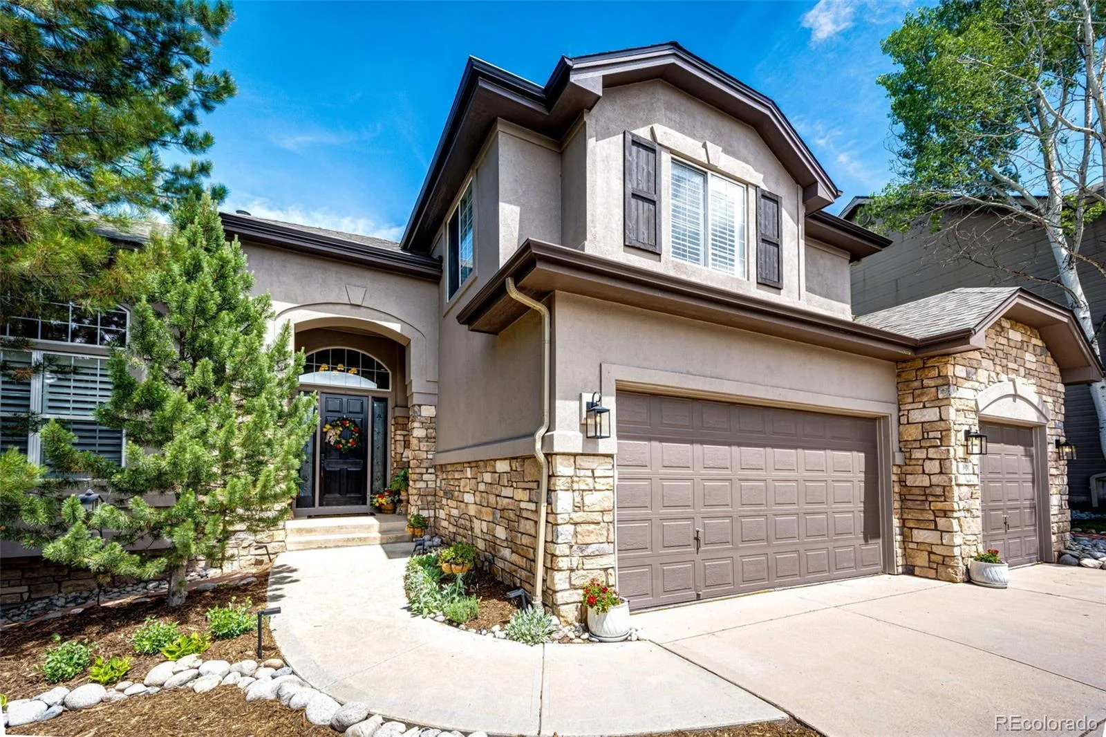 907 Greenridge Lane Castle Pines CO 80108 MLS #REC8588886 06052026032317 1600 1