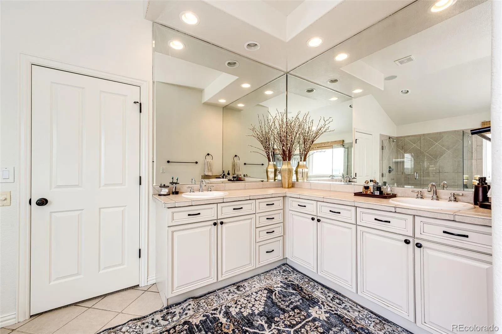 907 Greenridge Lane Castle Pines CO 80108 MLS #REC8588886 06052026032317 1600 28