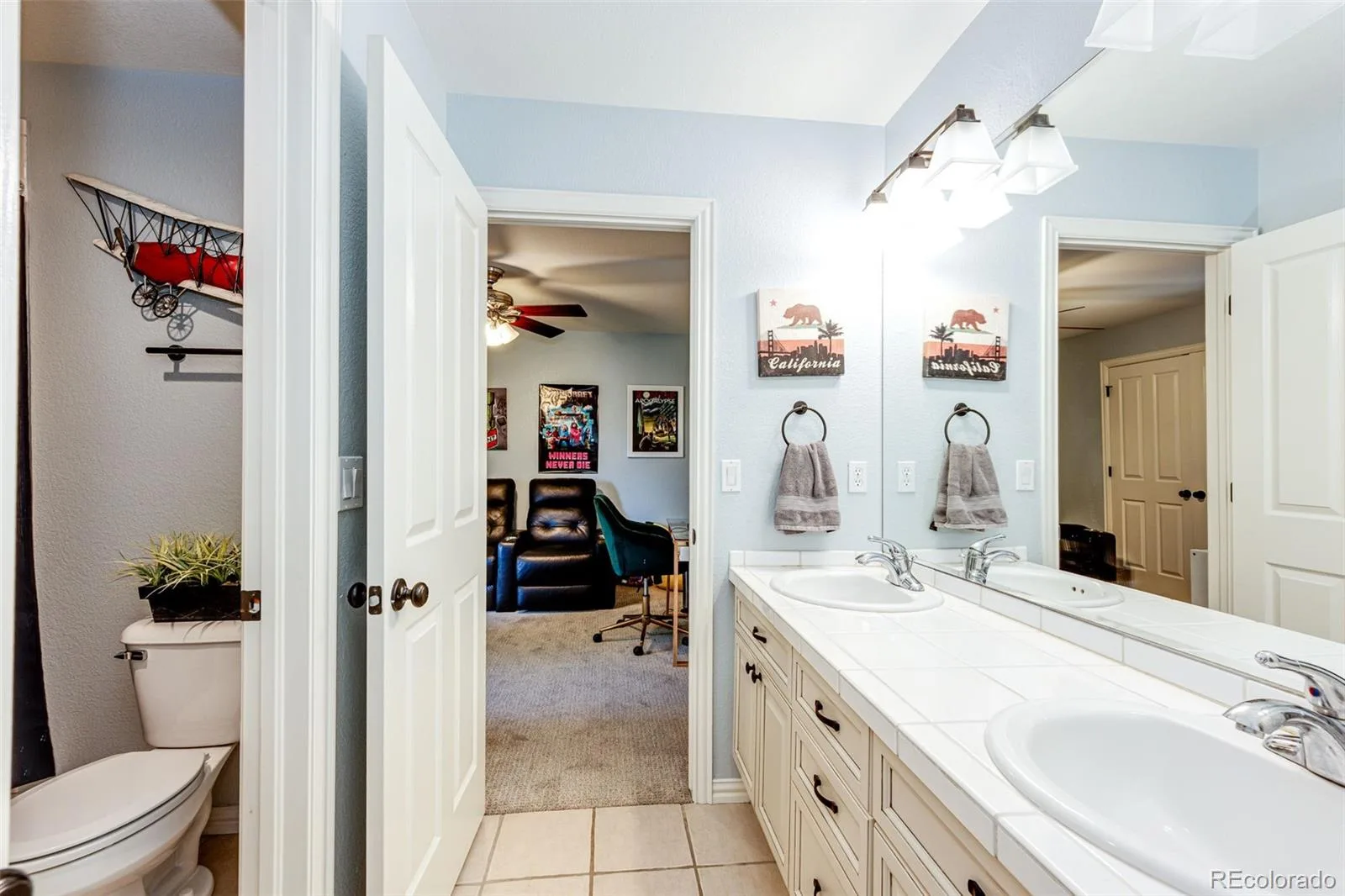 907 Greenridge Lane Castle Pines CO 80108 MLS #REC8588886 06052026032317 1600 30