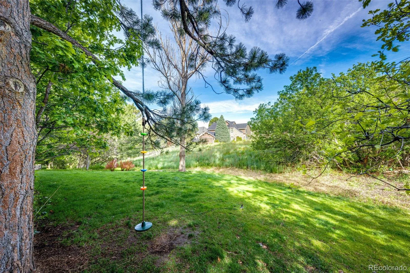 907 Greenridge Lane Castle Pines CO 80108 MLS #REC8588886 06052026032317 1600 44