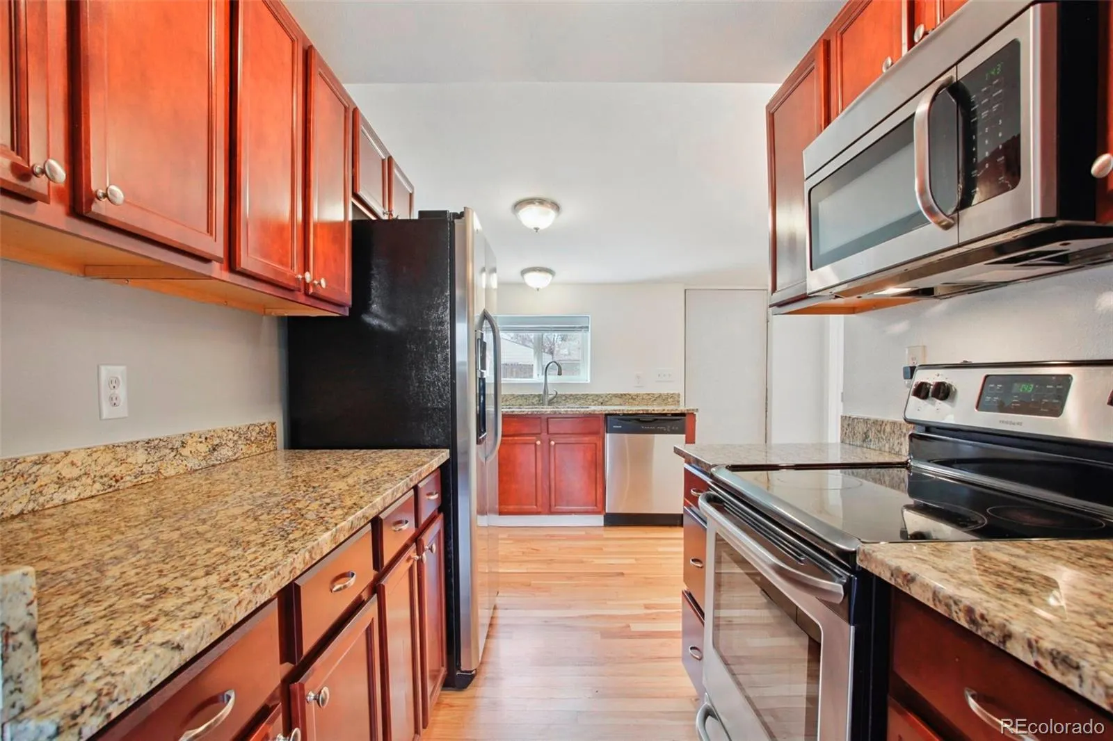 1661 Valentia Street Denver CO 80220 MLS #REC8589072 05132026210907 1600 11
