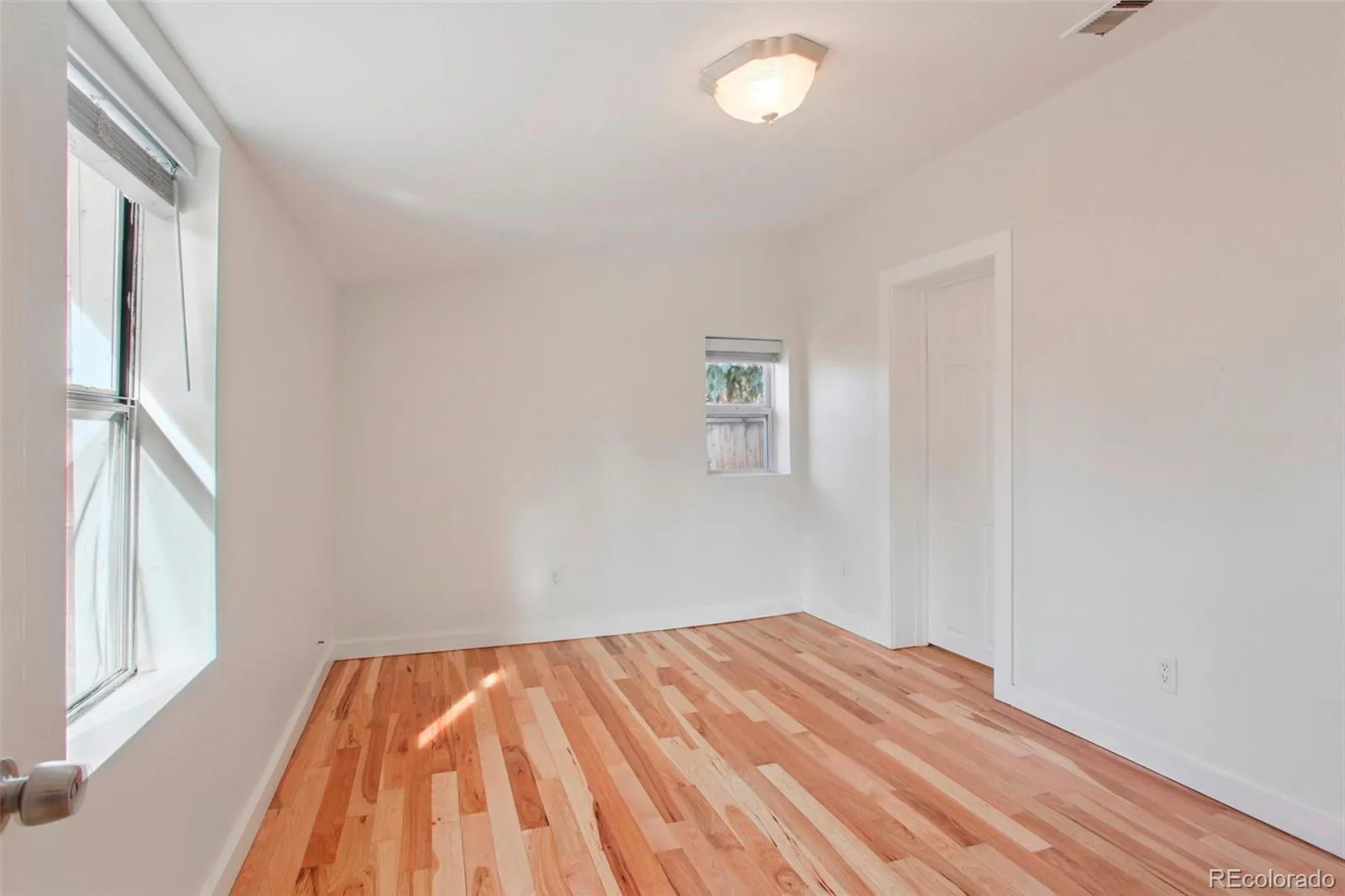 1661 Valentia Street Denver CO 80220 MLS #REC8589072 05132026210907 1600 19