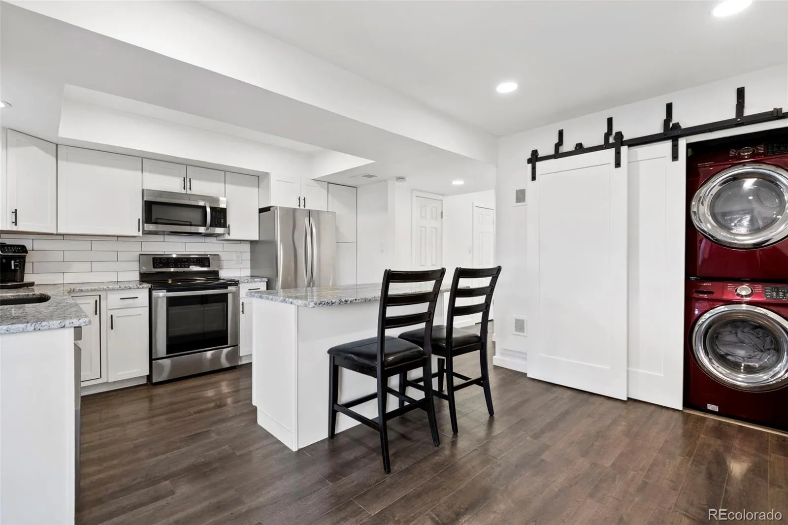 04042026160714 1600 12