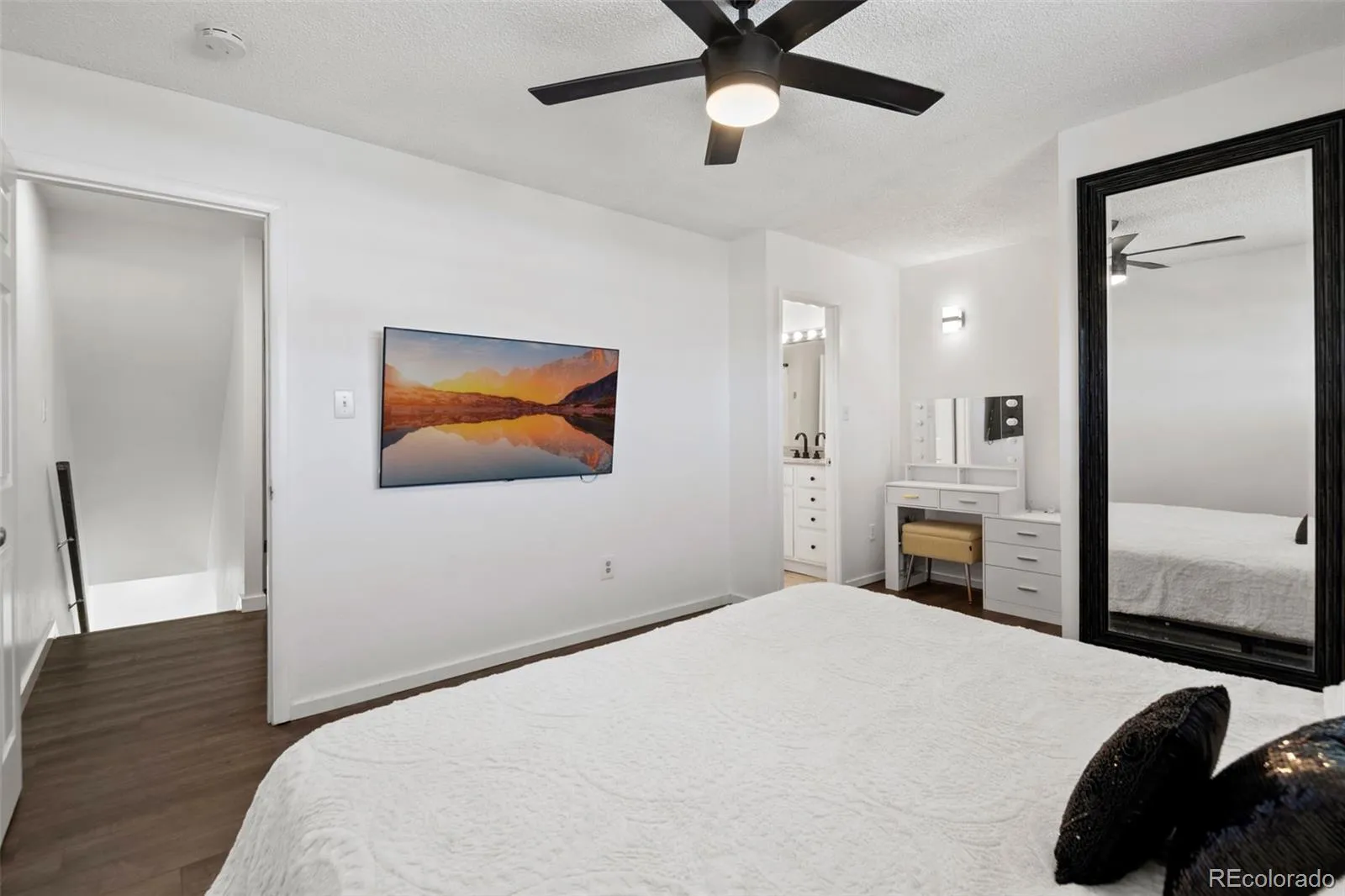 04042026160714 1600 19