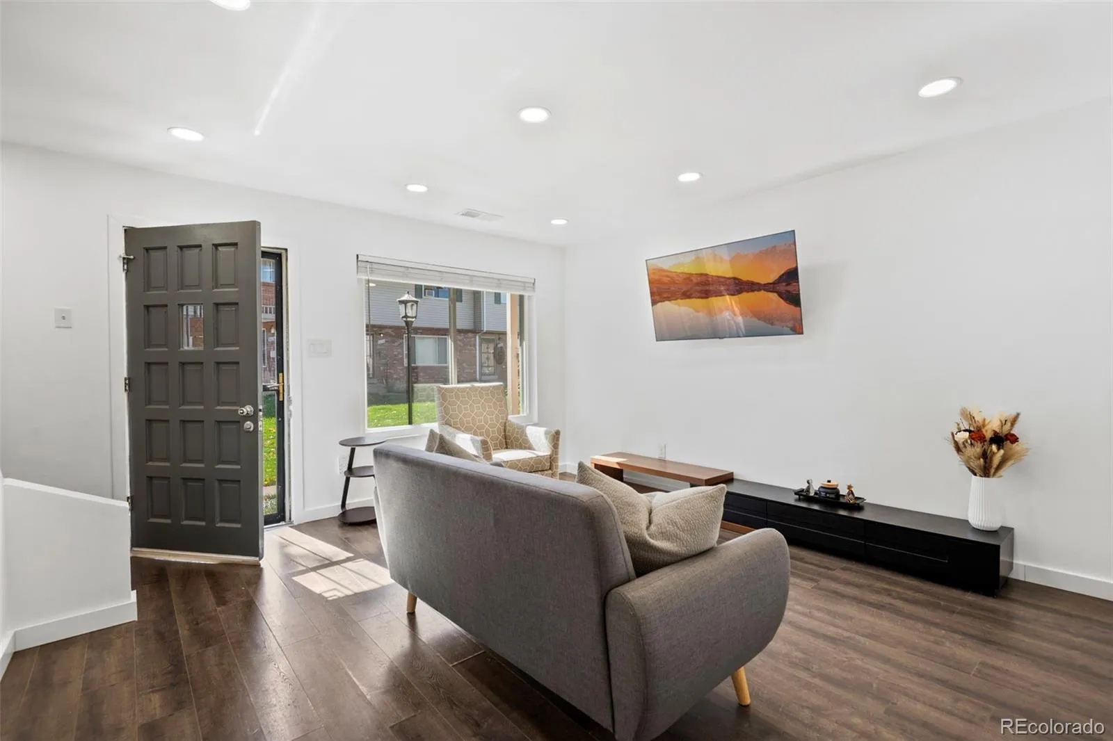 04042026160714 1600 2