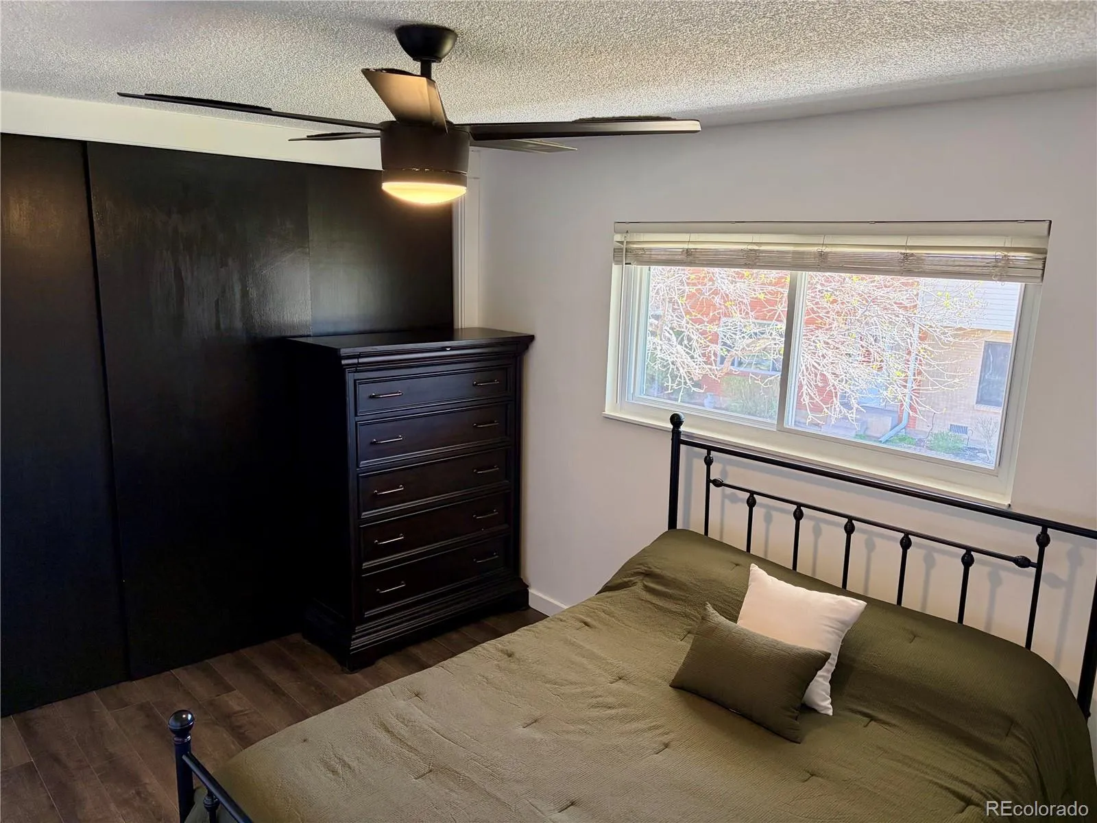 04042026160714 1600 22