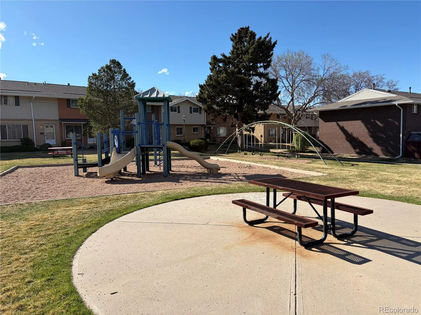 04042026160714 1600 30