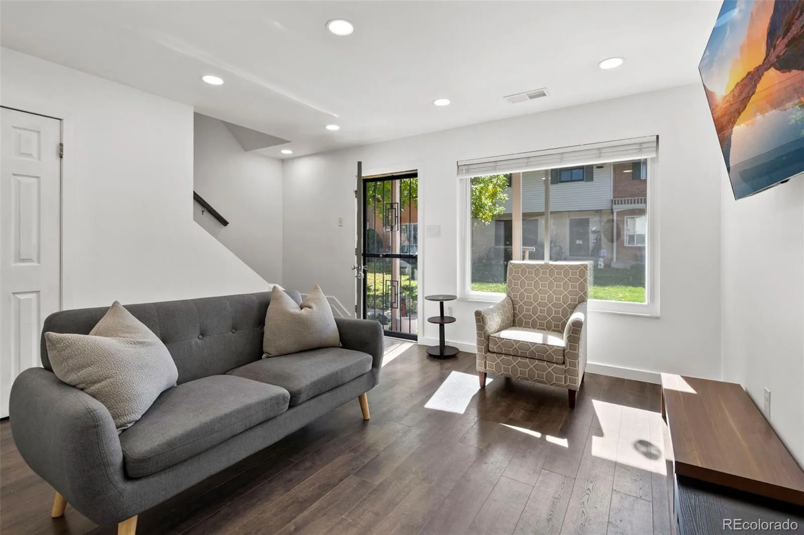 04042026160714 1600 6