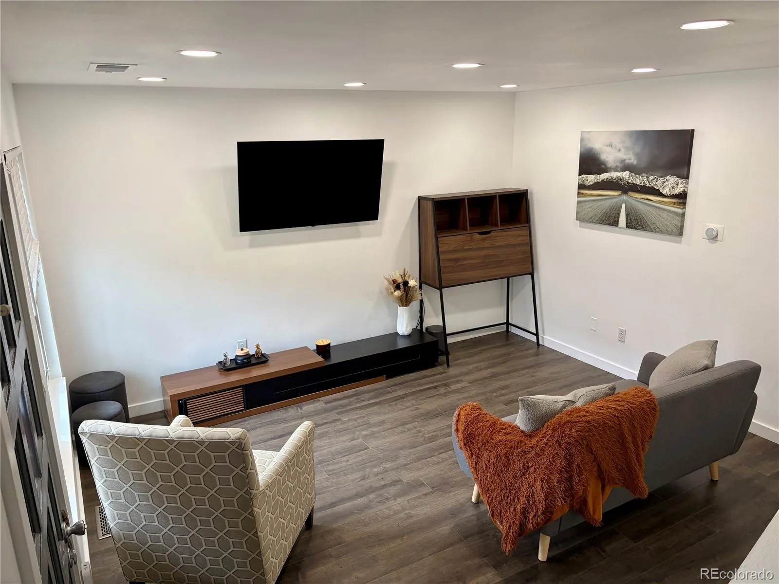 04042026160714 1600 7