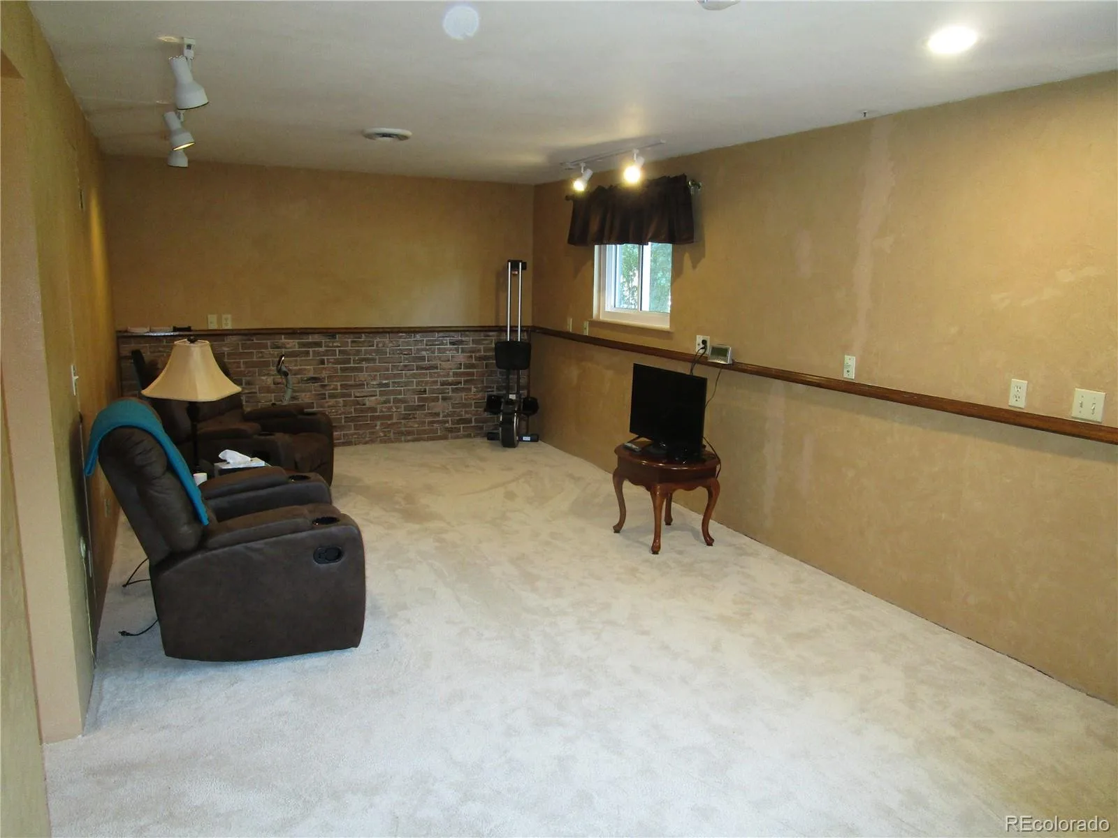 15389 E Iowa Place Aurora CO 80017 MLS #REC8591305 05312026043357 1600 18