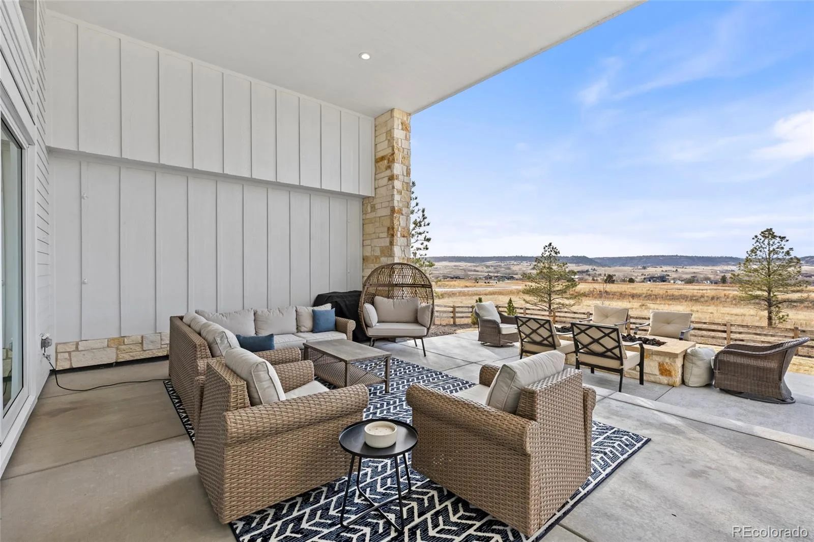 1675 Arrowpoint Court Franktown CO 80116 | MLS #REC8591504 08052026001733 1600 23