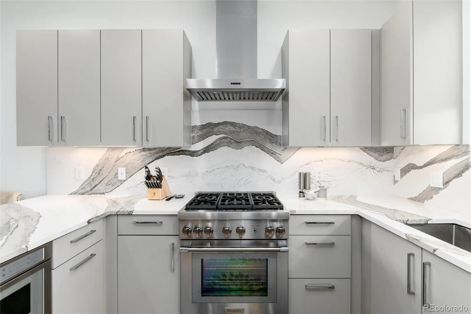 04102026222742 1600 10