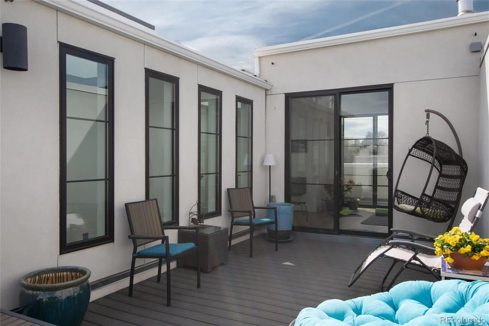 04102026222742 1600 21