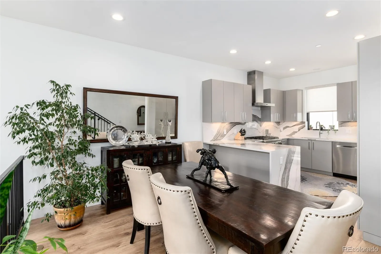 04102026222742 1600 4