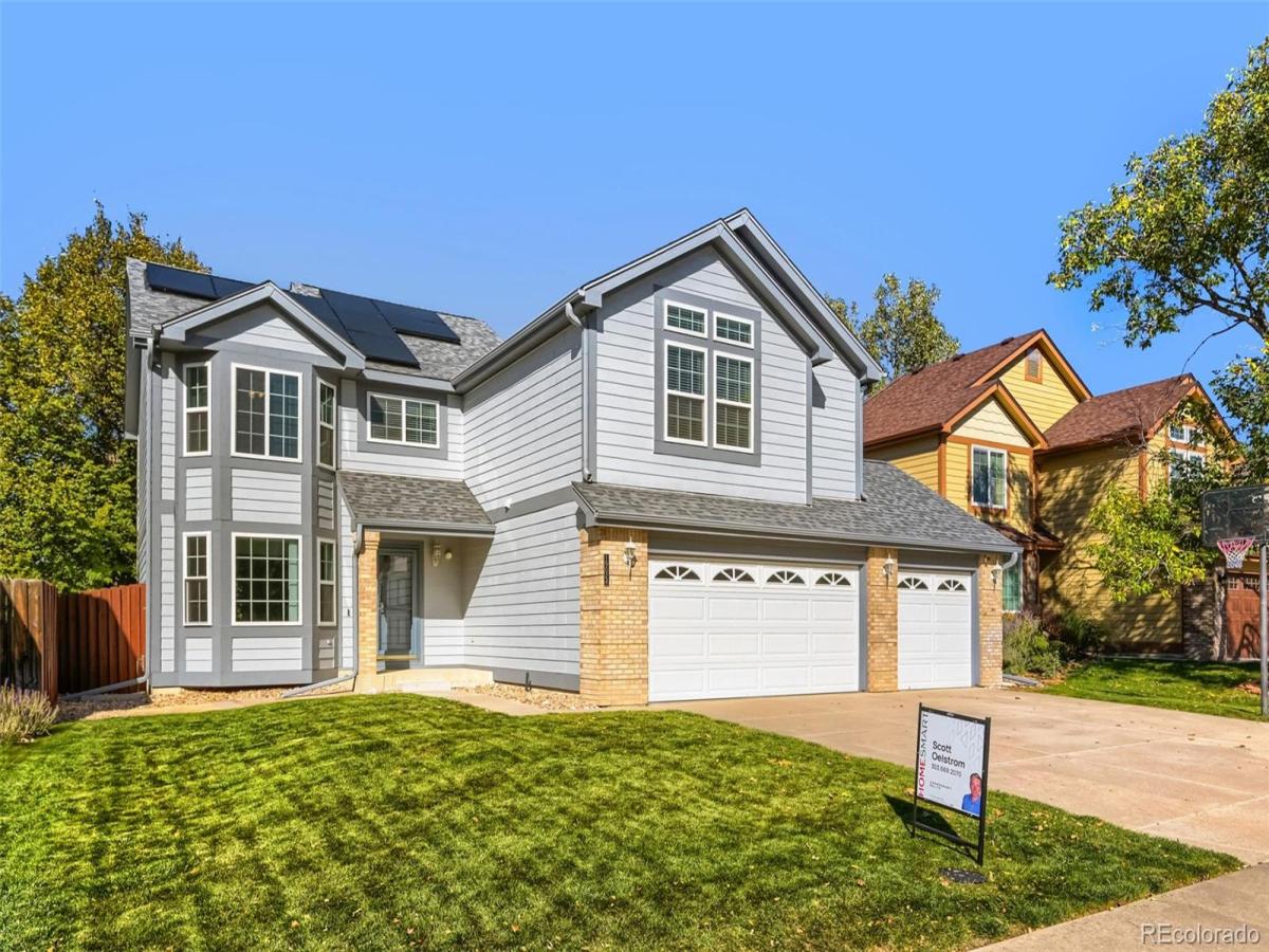 19024 E Chenango Circle Aurora CO 80015 | MLS #REC8592680 MLS #REC8592680 image #0