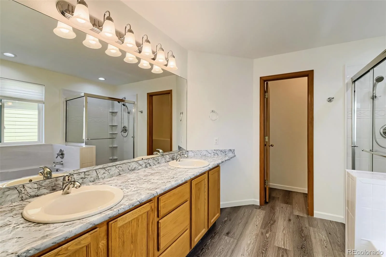 19024 E Chenango Circle Aurora CO 80015 | MLS #REC8592680 10172026234905 1600 19