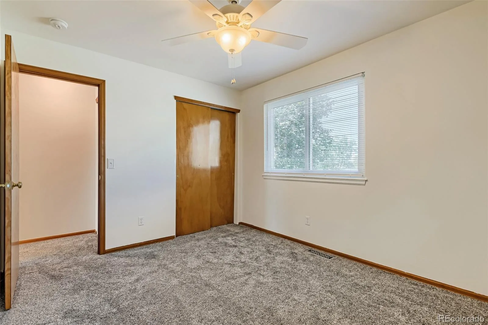 19024 E Chenango Circle Aurora CO 80015 | MLS #REC8592680 10172026234905 1600 22