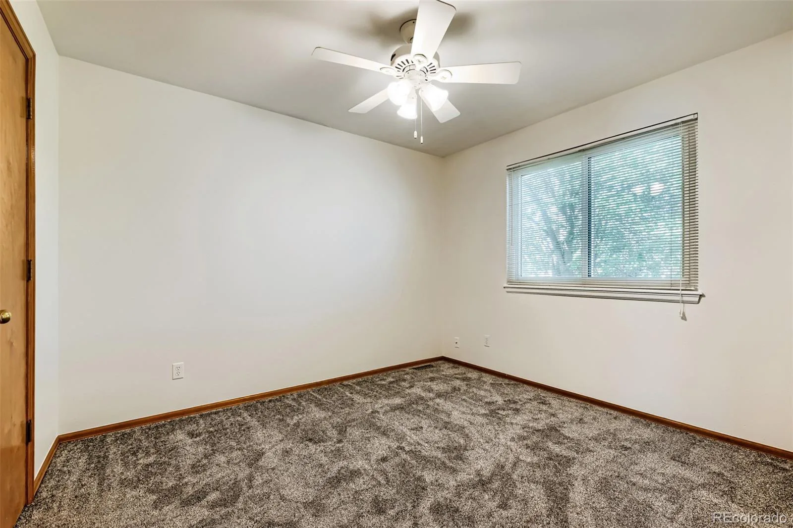 19024 E Chenango Circle Aurora CO 80015 | MLS #REC8592680 10172026234905 1600 23