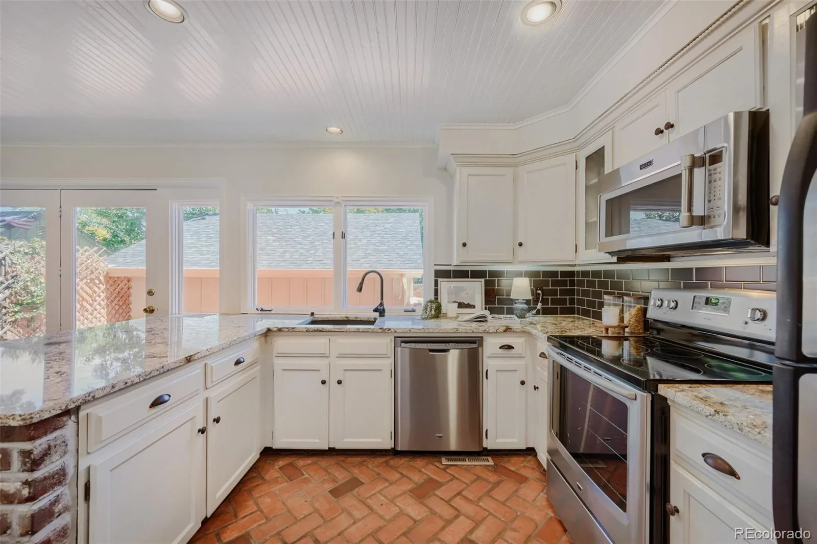 8625 Garland Court Arvada CO 80005 MLS #REC8592739 06182026052032 1600 13