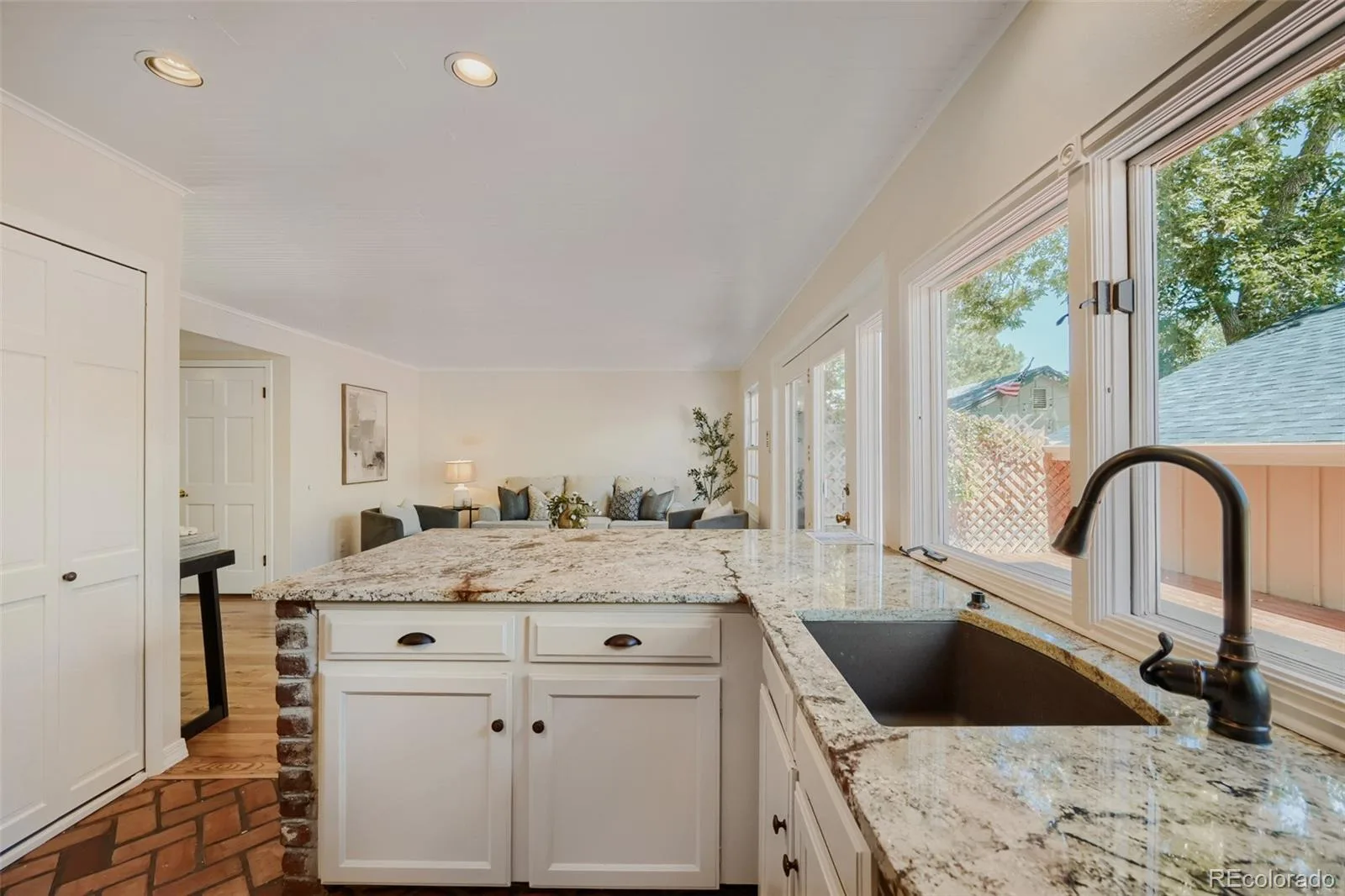 8625 Garland Court Arvada CO 80005 MLS #REC8592739 06182026052032 1600 14