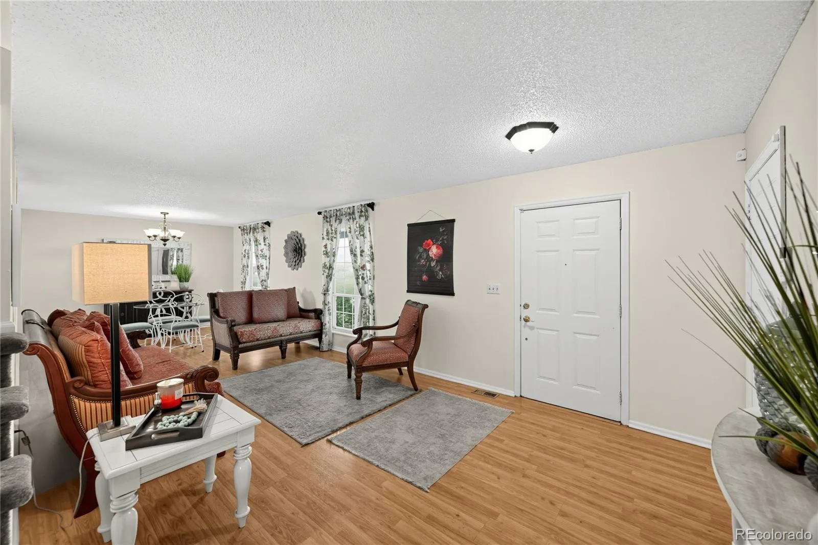 17368 E Asbury Circle Aurora CO 80013 | MLS #REC8594354 10082026172421 1600 5