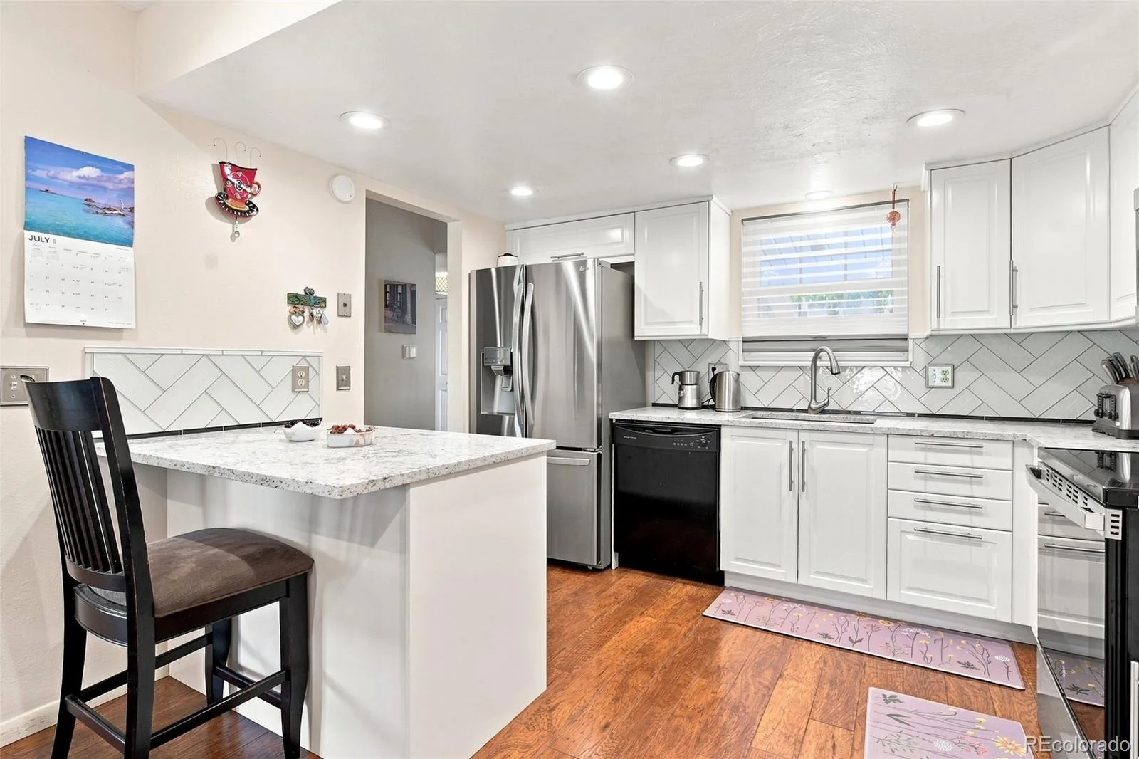 2528 S Vaughn Way #C Aurora CO 80014 | MLS #REC8595821 09152026054131 1600 21