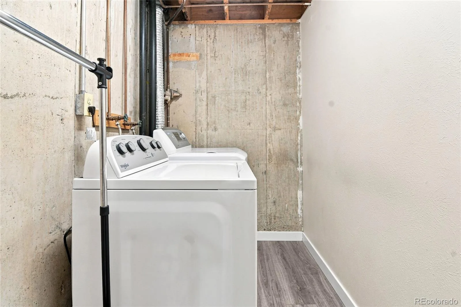 2528 S Vaughn Way #C Aurora CO 80014 | MLS #REC8595821 09152026054131 1600 41