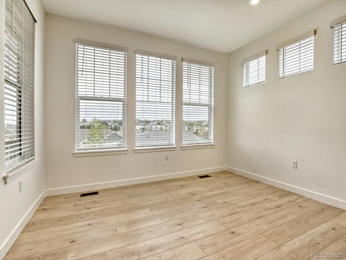 24555 E Kettle Court Aurora CO 80016 MLS #REC8595917 05012026173130 1200 5