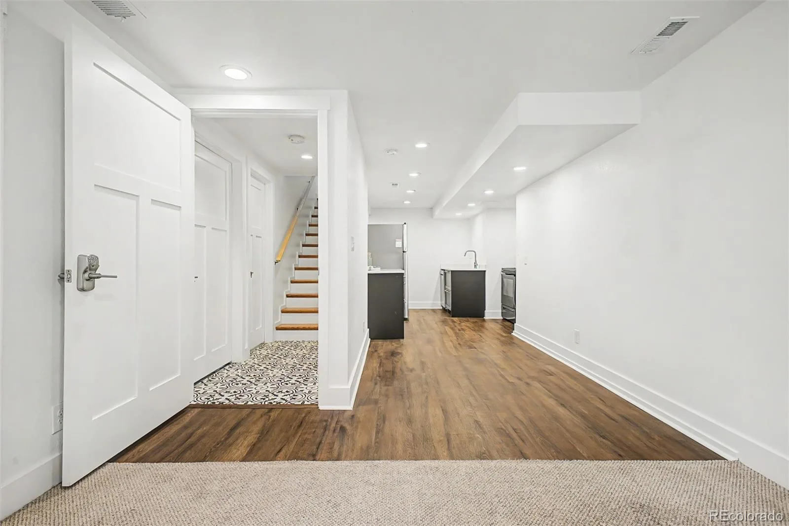 3025 Richard Allen Court Denver CO 80205 | MLS #REC8597030 08172026204620 1600 14