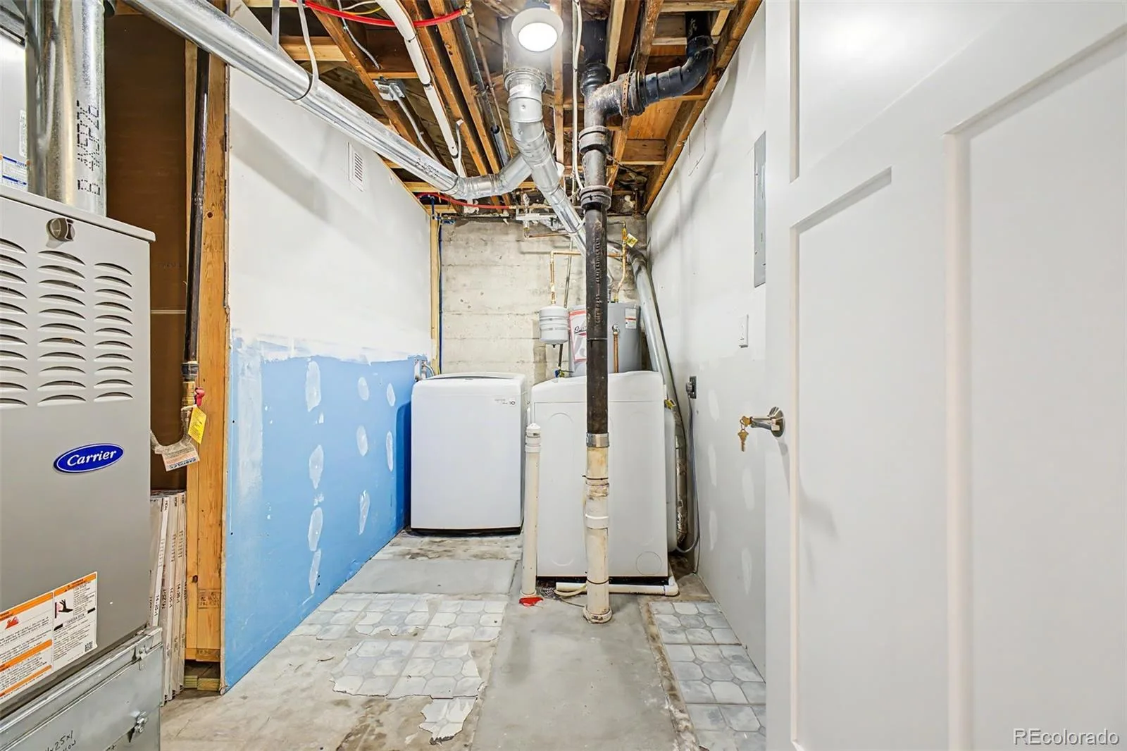 3025 Richard Allen Court Denver CO 80205 | MLS #REC8597030 08172026204620 1600 20
