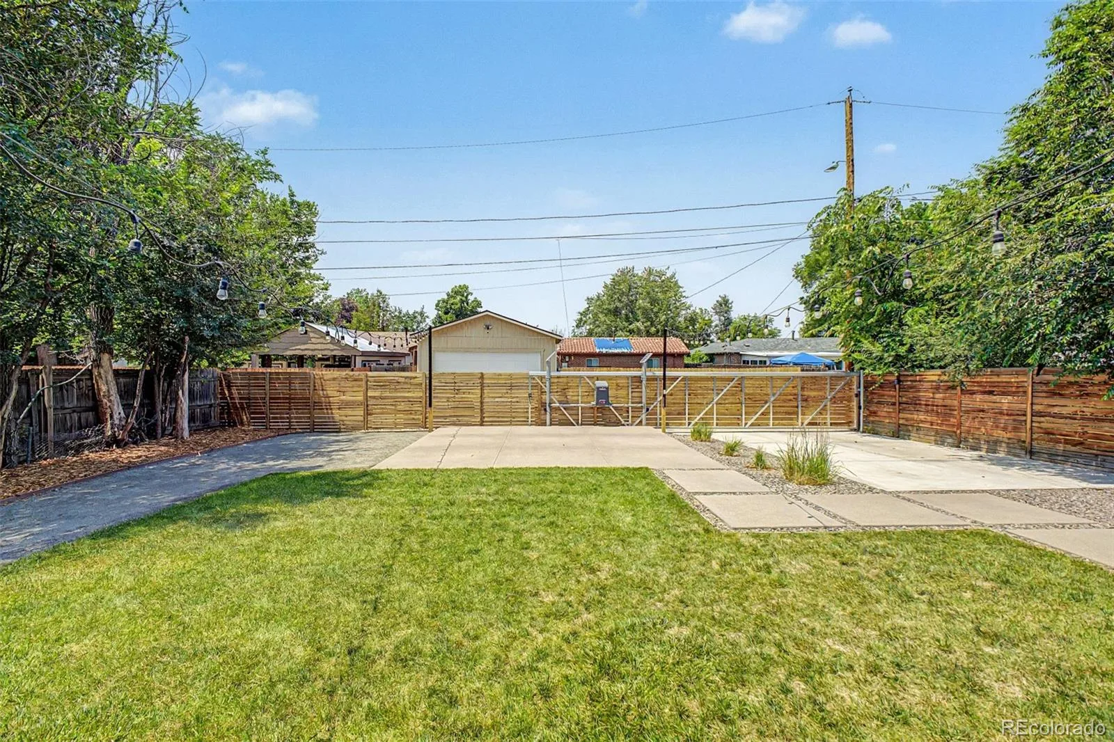 3025 Richard Allen Court Denver CO 80205 | MLS #REC8597030 08172026204620 1600 22