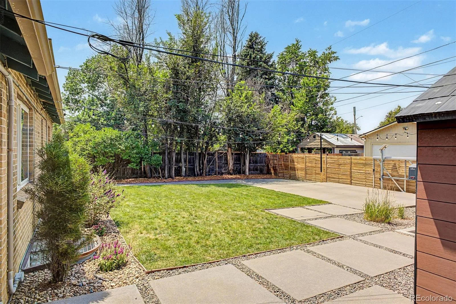 3025 Richard Allen Court Denver CO 80205 | MLS #REC8597030 08172026204620 1600 25