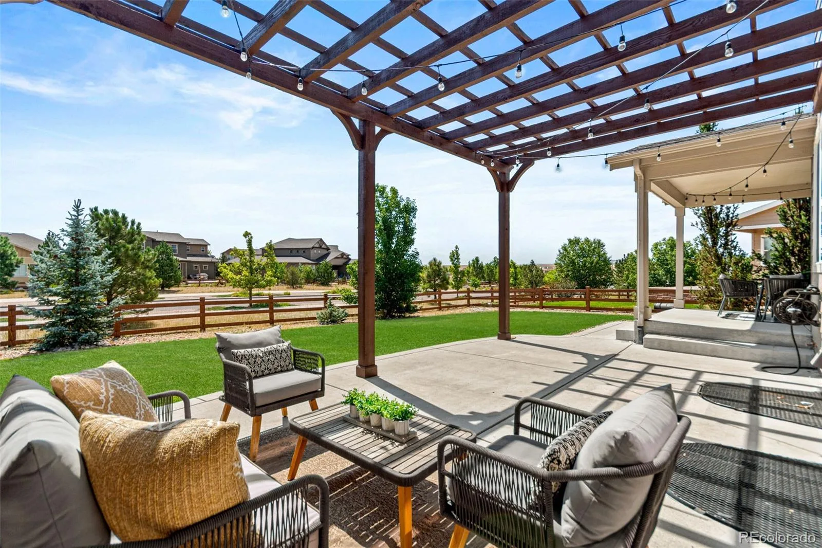 9382 Noble Way Arvada CO 80007 | MLS #REC8599689 08132026204604 1600 38