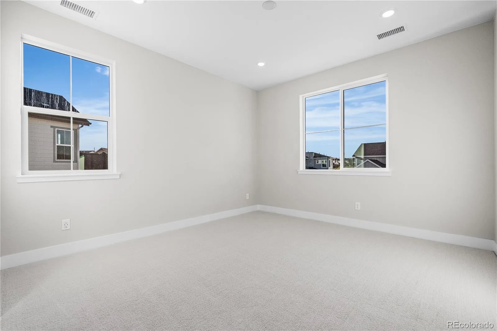 6455 Still Pine Circle Castle Pines CO 80108 | MLS #REC8600140 08242026153044 1600 14