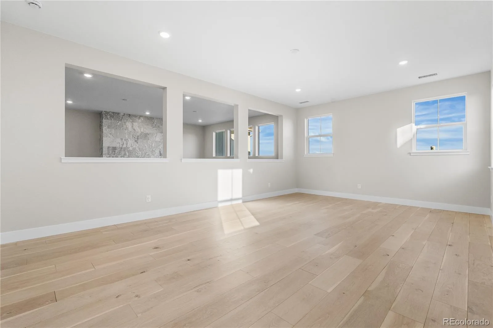 6455 Still Pine Circle Castle Pines CO 80108 | MLS #REC8600140 08242026153044 1600 32