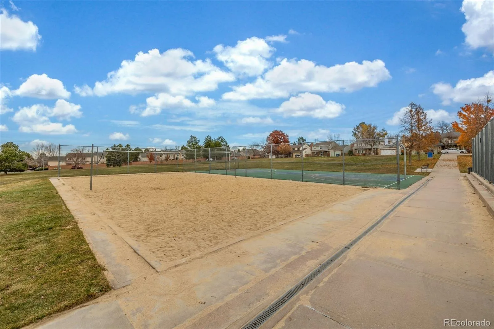 1326 S Danube Way #104 Aurora CO 80017 | MLS #REC8600532 10012026012336 1600 35