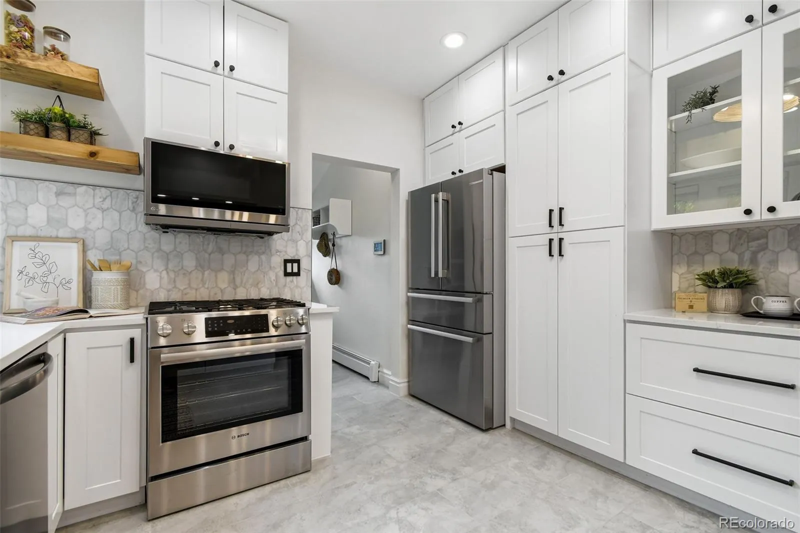915 S Downing Street Denver CO 80209 MLS #REC8602146 05152026201237 1600 21
