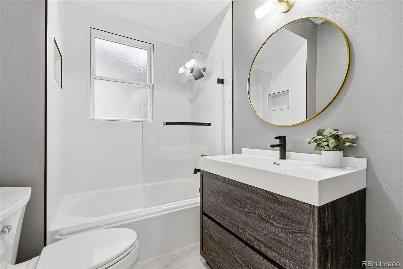 915 S Downing Street Denver CO 80209 MLS #REC8602146 05152026201237 1600 25