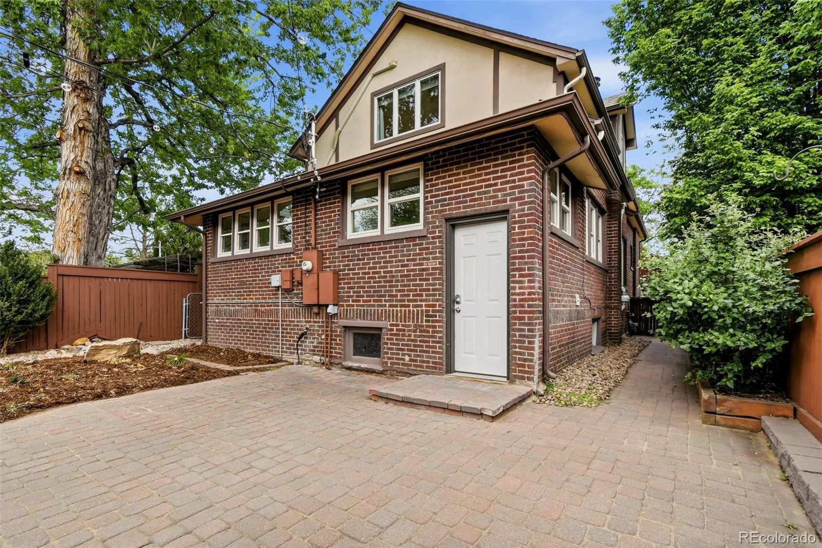 915 S Downing Street Denver CO 80209 MLS #REC8602146 05152026201237 1600 45